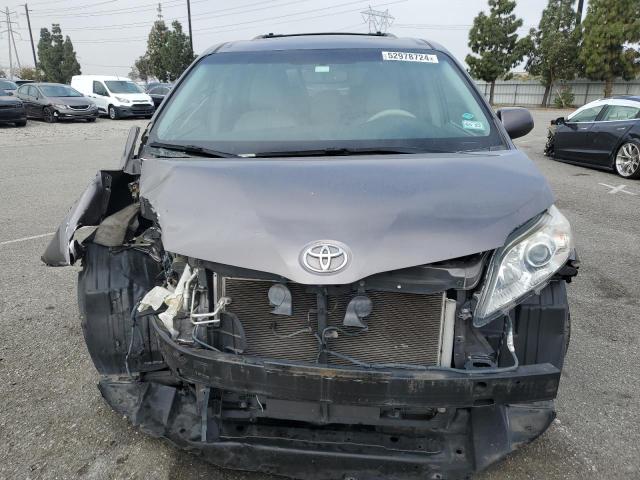 5TDYK3DC5ES481578 - 2014 TOYOTA SIENNA XLE GRAY photo 5