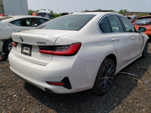 3MW5R7J56K8B02844 - 2019 BMW 330XI WHITE photo 3