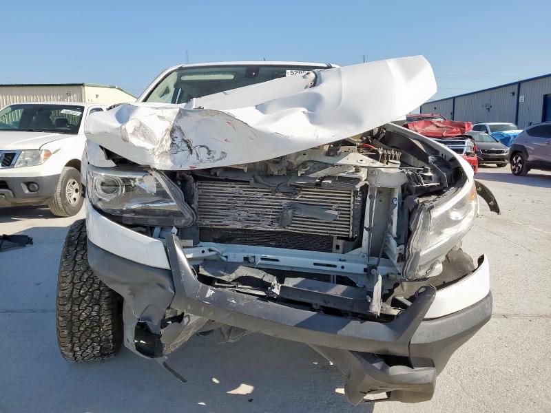 1GCPTEE13J1236917 - 2018 CHEVROLET COLORADO ZR2 WHITE photo 5