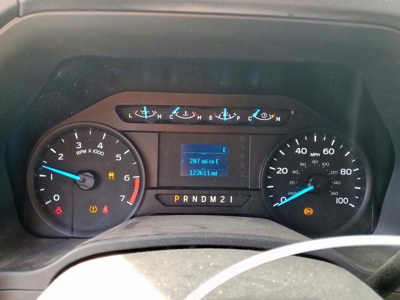 1FT7X2A60JEC55485 - 2018 FORD F250 SUPER DUTY WHITE photo 9