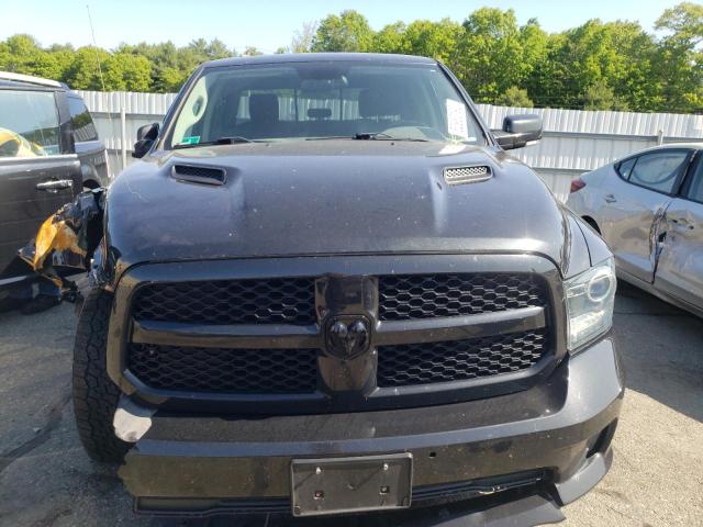 1C6RR7MT2JS145032 - 2018 RAM 1500 SPORT BLACK photo 5