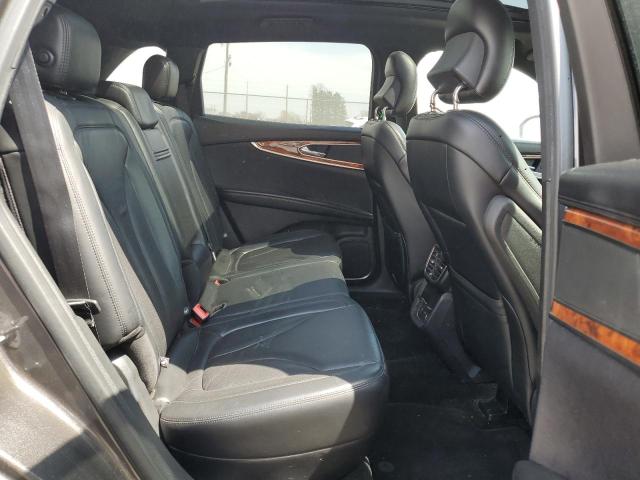 2LMPJ6LR6JBL30749 - 2018 LINCOLN MKX RESERVE Մոխրագույն լուսանկար 11