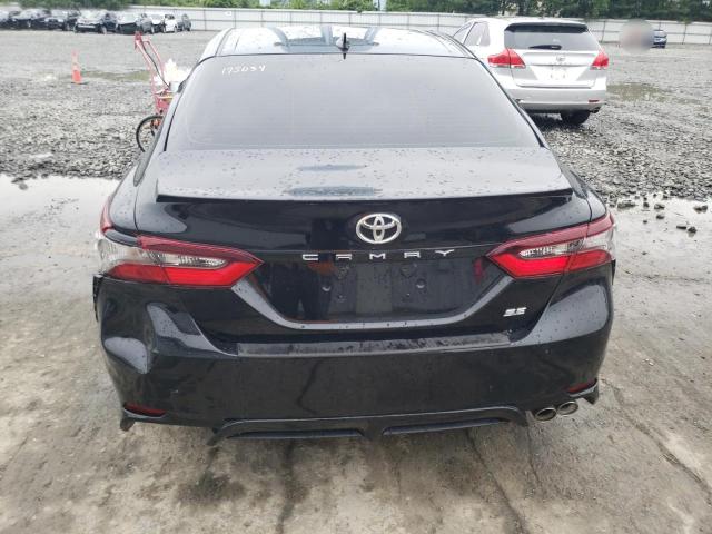 4T1G11AK4NU048324 - 2022 TOYOTA CAMRY SE BLACK photo 6