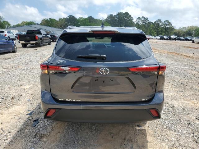 5TDGZRAH3MS537588 - 2021 TOYOTA HIGHLANDER XLE GRAY photo 6