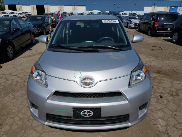 JTKKUPB42E1045800 - 2014 TOYOTA SCION XD SILVER photo 5