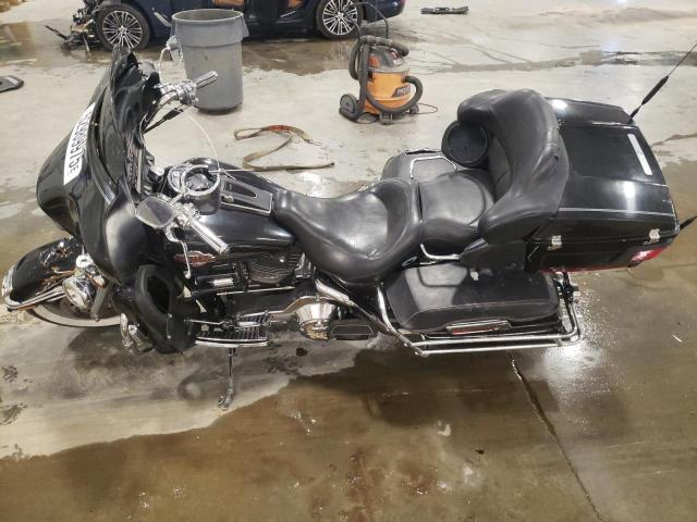 1HD1FCW195Y629400 - 2005 HARLEY-DAVIDSON FLHTCUI 黑色 照片 3