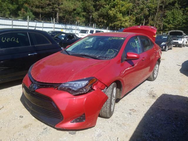 5YFBURHE7JP747328 - 2018 TOYOTA COROLLA L RED photo 2