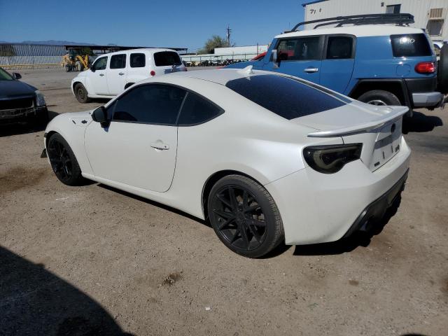 JF1ZNAA1XD1729585 - 2013 TOYOTA SCION FR-S WHITE photo 2