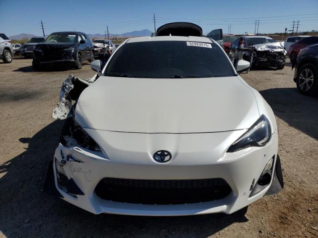 JF1ZNAA1XD1729585 - 2013 TOYOTA SCION FR-S WHITE photo 5