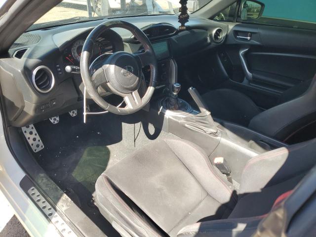 JF1ZNAA1XD1729585 - 2013 TOYOTA SCION FR-S WHITE photo 8