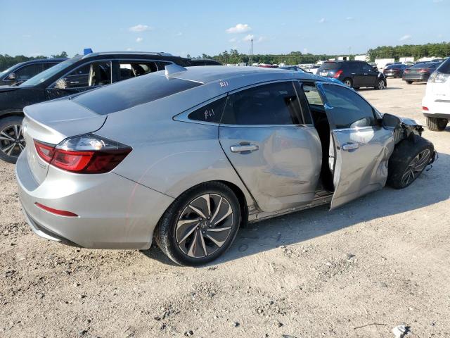 19XZE4F93LE003427 - 2020 HONDA INSIGHT TOURING SILVER photo 3