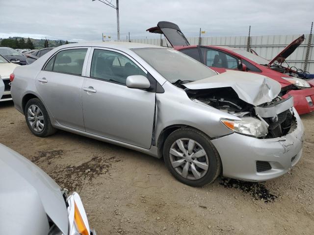 JTDBL40EX9J024574 - 2009 TOYOTA COROLLA BASE Gümüş foto 4