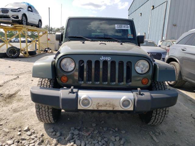 1J4FA54178L632280 - 2008 JEEP WRANGLER SAHARA GREEN photo 5