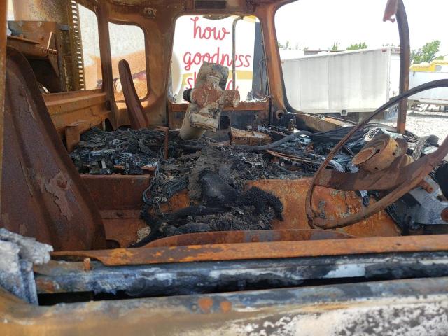 5VCACRVF9FH218609 - 2015 AUTOCAR LLC XPEDITOR BURN photo 5