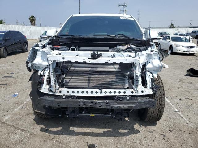 1GNSCMKD2PR154732 - 2023 CHEVROLET TAHOE C1500  LS WHITE photo 5