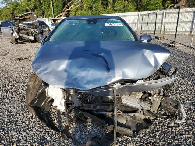 5YFEPMAE7NP302482 - 2022 TOYOTA COROLLA LE BLUE photo 5