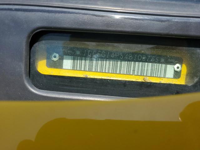 1GCES14P34B108765 - 2004 CHEVROLET SSR 黄色 照片 12