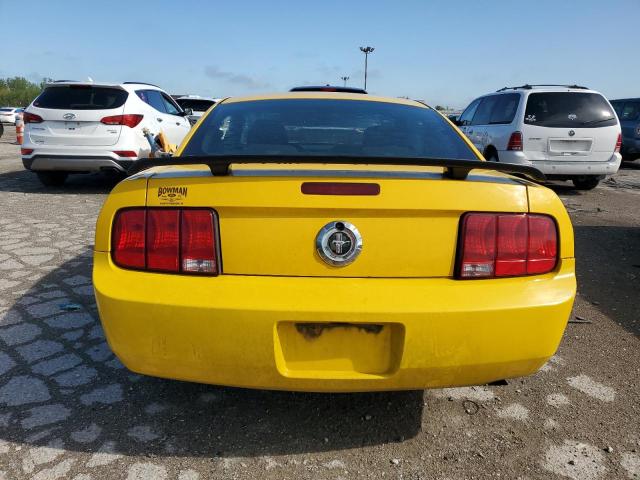 1ZVFT80N065165941 - 2006 FORD MUSTANG YELLOW photo 6