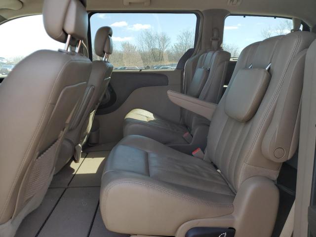 2C4RC1CGXCR411624 - 2012 CHRYSLER TOWN & COU TOURING L BEIGE photo 11