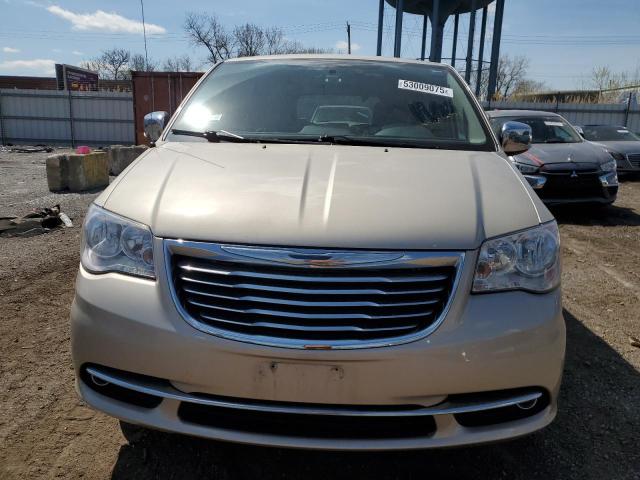 2C4RC1CGXCR411624 - 2012 CHRYSLER TOWN & COU TOURING L BEIGE photo 5