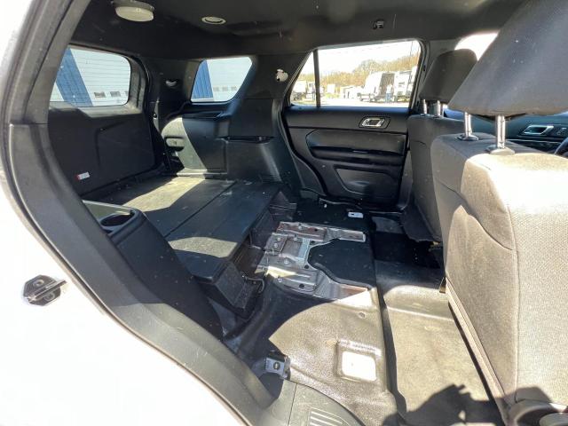 1FM5K8AR7JGB59212 - 2018 FORD EXPLORER POLICE INTERCEPTOR თეთრი ფოტო 6