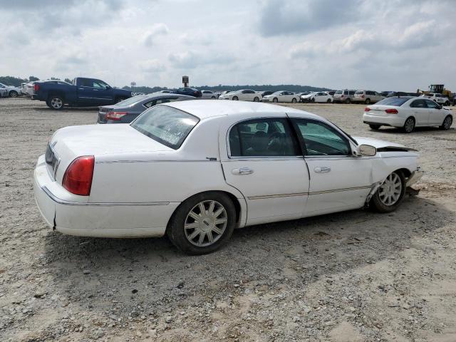 2LNHM82V29X636458 - 2009 LINCOLN TOWN CAR SIGNATURE LIMITED WHITE photo 3