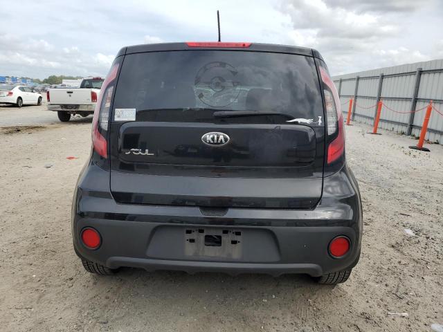 KNDJN2A22H7879599 - 2017 KIA SOUL BLACK photo 6