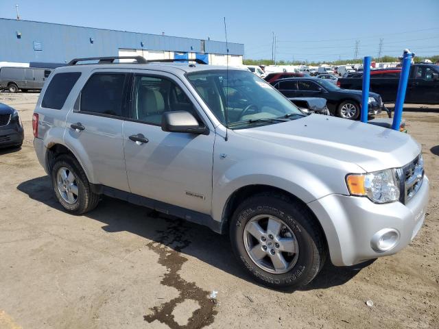 1FMCU93168KE67722 - 2008 FORD ESCAPE XLT SILVER photo 4