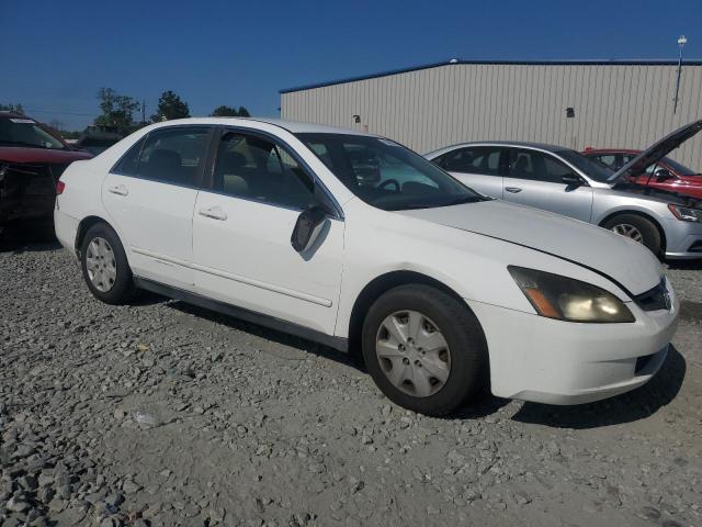 1HGCM56303A054026 - 2003 HONDA ACCORD LX WHITE photo 4