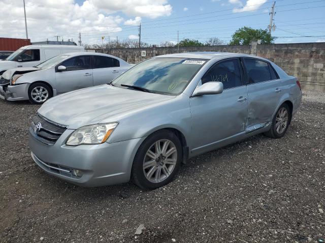 2006 TOYOTA AVALON XL, 