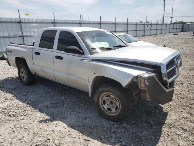 1D7HW28K36S506993 - 2006 DODGE DAKOTA QUAD SILVER photo 4