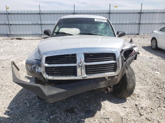 1D7HW28K36S506993 - 2006 DODGE DAKOTA QUAD SILVER photo 5