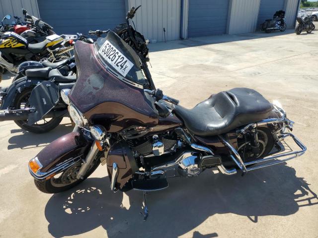 1HD1FCW106Y679331 - 2006 HARLEY-DAVIDSON FLHTCUI 栗色 照片 3