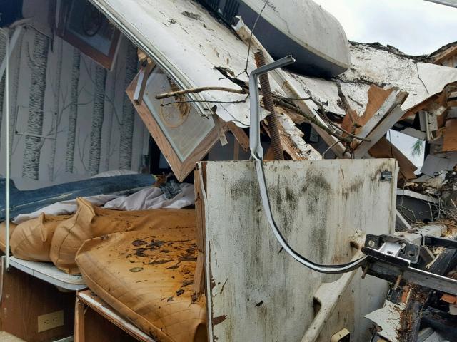 undefined - 2000 CHAL WHITRHOME  photo 6