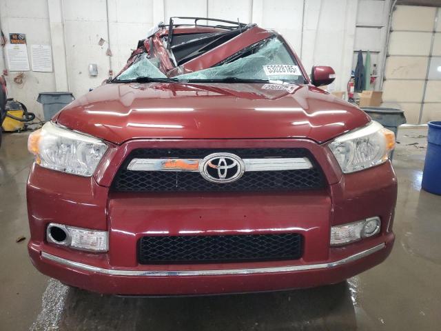 JTEBU5JR7D5122981 - 2013 TOYOTA 4RUNNER SR5 勃艮第红 照片 5