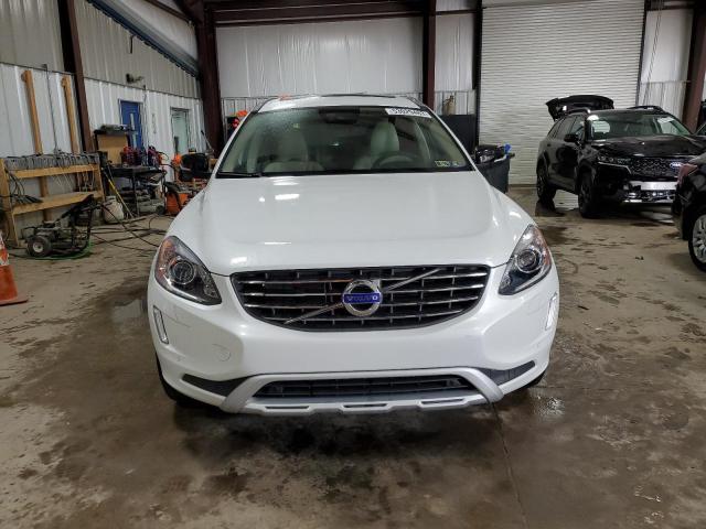 YV449MRRXH2109868 - 2017 VOLVO XC60 T6 DYNAMIC WHITE photo 5