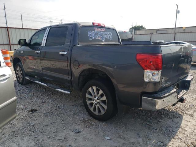 5TFFY5F10BX111710 - 2011 TOYOTA TUNDRA CREWMAX LIMITED GRAY photo 2