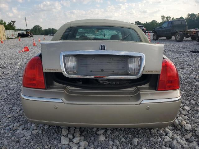 1LNHM81W04Y621055 - 2004 LINCOLN TOWN CAR EXECUTIVE TAN photo 6