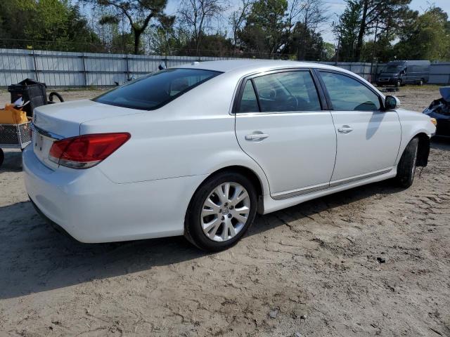 4T1BK3DB1CU451284 - 2012 TOYOTA AVALON BASE WHITE photo 3