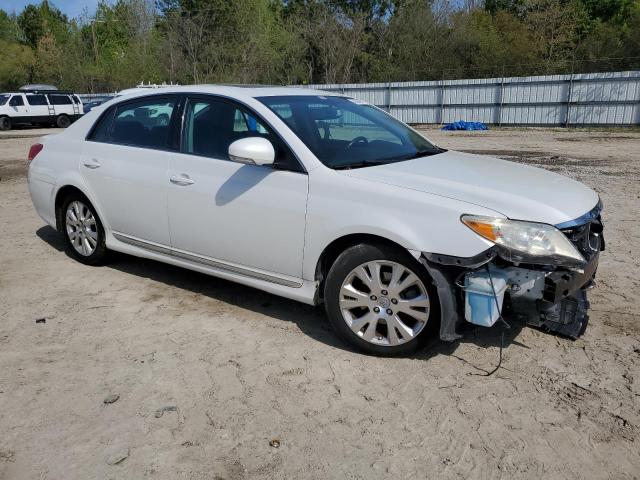 4T1BK3DB1CU451284 - 2012 TOYOTA AVALON BASE WHITE photo 4