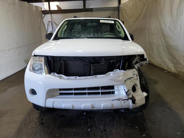 5N1AR1NB8BC634910 - 2011 NISSAN PATHFINDER S WHITE photo 5