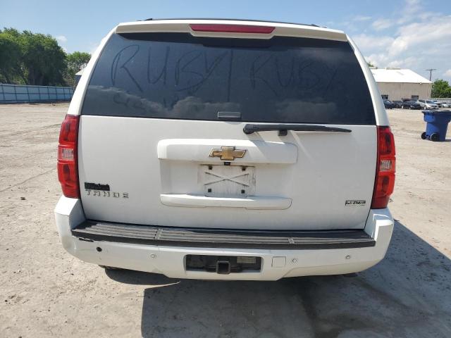 1GNSCAE01BR264557 - 2011 CHEVROLET TAHOE C1500  LS WHITE photo 6