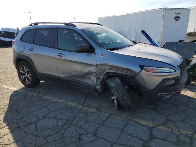 1C4PJMBBXEW180786 - 2014 JEEP CHEROKEE TRAILHAWK 银色 照片 4