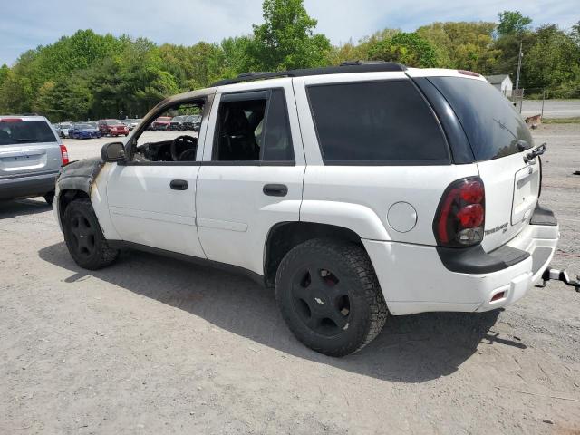 1GNDT13S962343017 - 2006 CHEVROLET TRAILBLAZE LS WHITE photo 2