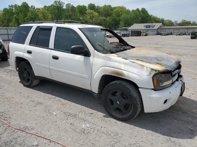 1GNDT13S962343017 - 2006 CHEVROLET TRAILBLAZE LS WHITE photo 4