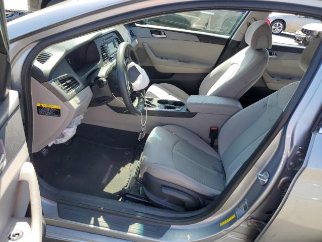 5NPE24AF6HH584624 - 2017 HYUNDAI SONATA SE SILVER photo 7