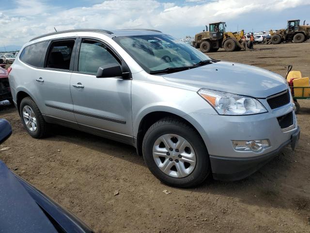 1GNKVFED8CJ194064 - 2012 CHEVROLET TRAVERSE LS SILVER photo 4