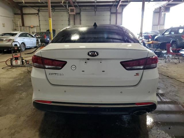 5XXGT4L31JG240645 - 2018 KIA OPTIMA LX WHITE photo 6