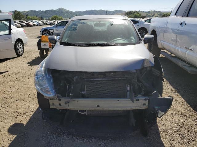 3N1CN7AP4HL860505 - 2017 NISSAN VERSA S CHARCOAL photo 5