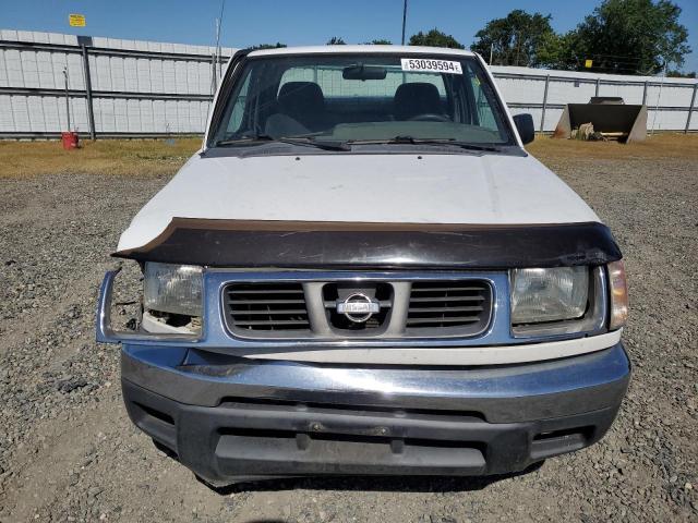 1N6DD26S8WC305308 - 1998 NISSAN FRONTIER KING CAB XE WHITE photo 5